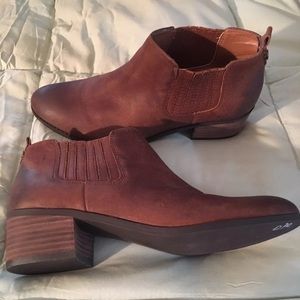 Tommy Hilfiger Leather Booties